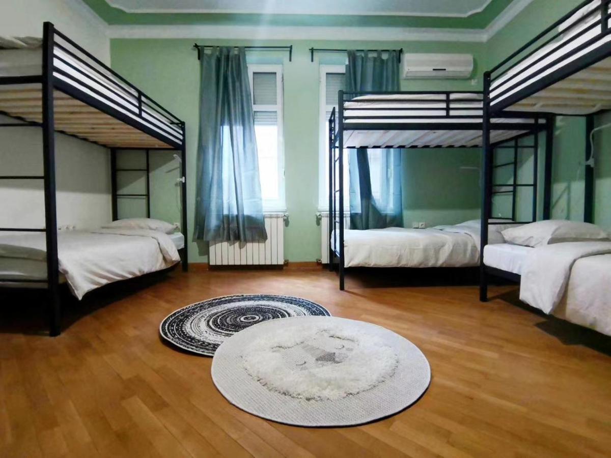Lucky Apartment เบลเกรด ภายนอก รูปภาพ